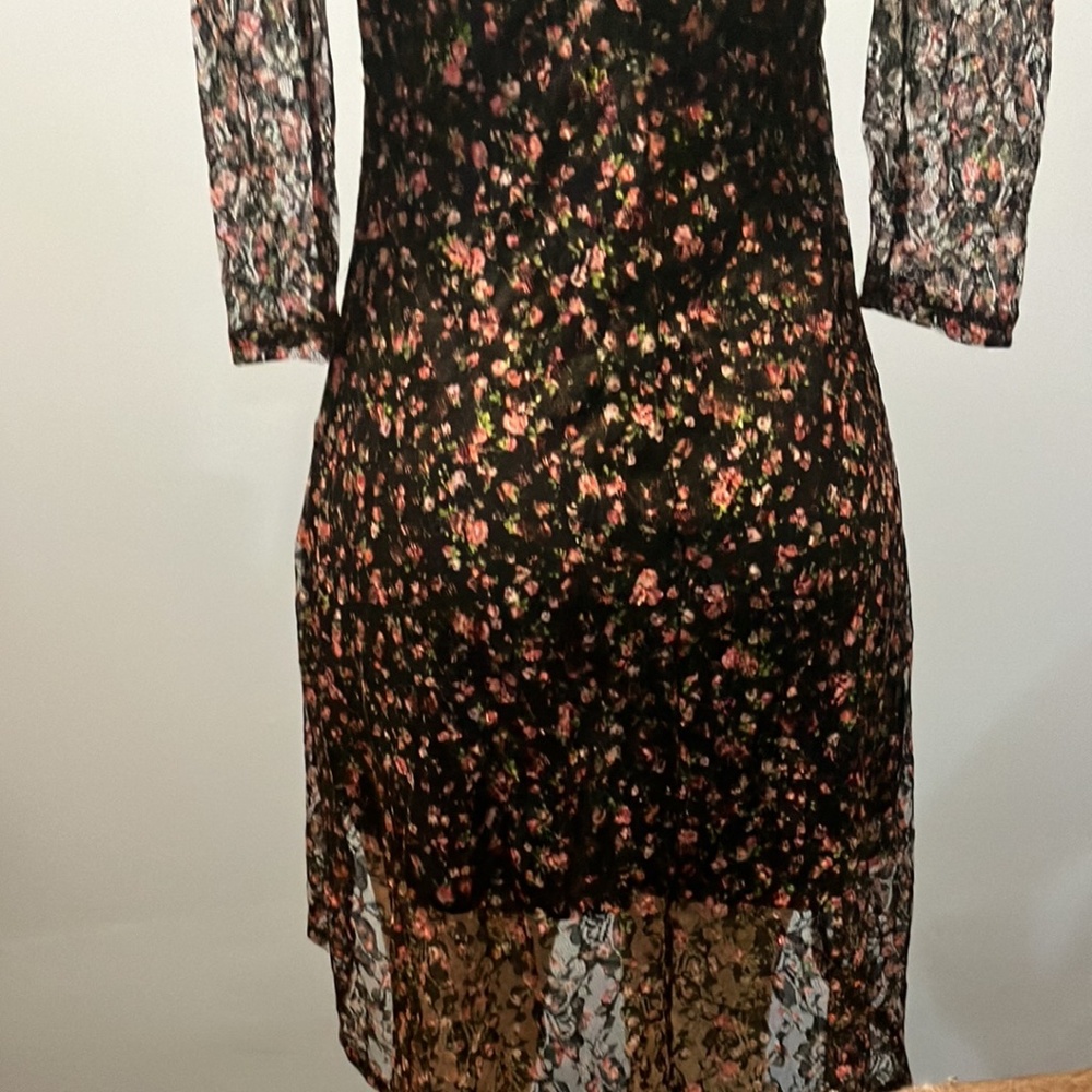 Black floral-print